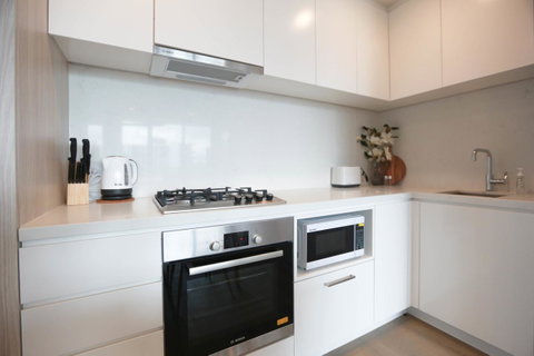 Box Hill 2 Bedroom Apt (La Maison) 02 - Accommodation Georgetown 6