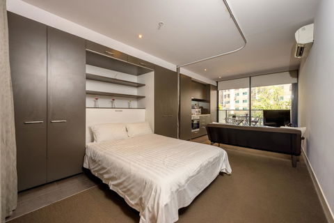Amazing Accommodations : South Yarra - Accommodation Georgetown 18