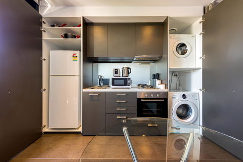 Amazing Accommodations : South Yarra - Accommodation Georgetown 31