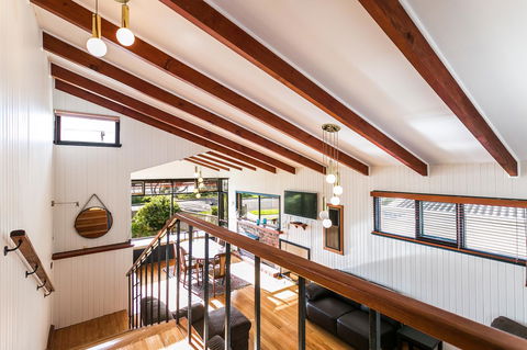 Beach Front Beauty - Ocean Front Views - Accommodation Georgetown 5