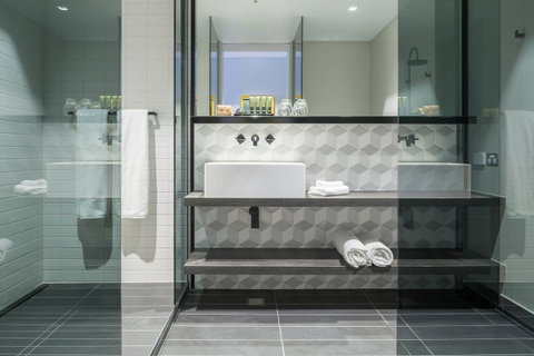 Peppers Docklands - Accommodation Georgetown 6