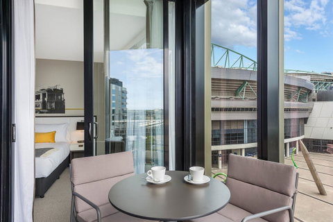 Peppers Docklands - Accommodation Georgetown 25