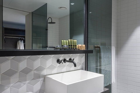 Peppers Docklands - Accommodation Georgetown 22