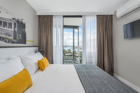 Peppers Docklands - Accommodation Georgetown 29
