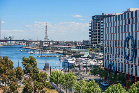 Peppers Docklands - Accommodation Georgetown 3