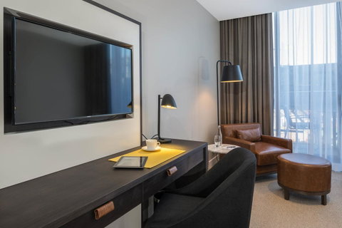 Peppers Docklands - Accommodation Georgetown 12