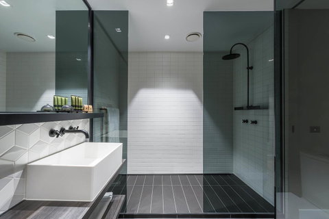 Peppers Docklands - Accommodation Georgetown 21