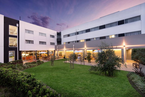 Atura Dandenong - Accommodation Georgetown 21