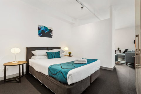 Docklands Private Collection - City Harbour Apartments - Accommodation Georgetown 1