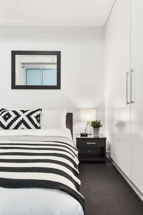 Docklands Private Collection - City Harbour Apartments - Accommodation Georgetown 23