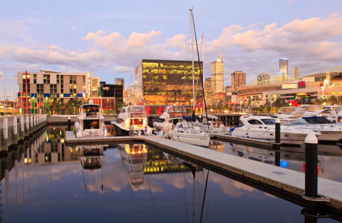 Docklands Private Collection - City Harbour Apartments - Accommodation Georgetown 15