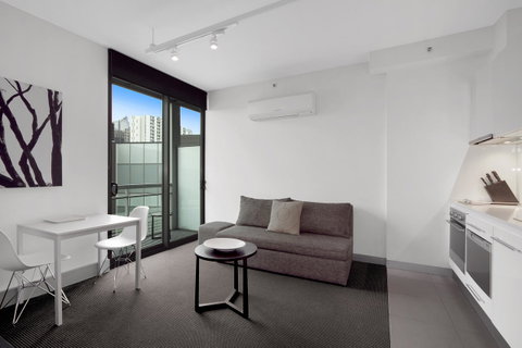 Docklands Private Collection - City Harbour Apartments - Accommodation Georgetown 38