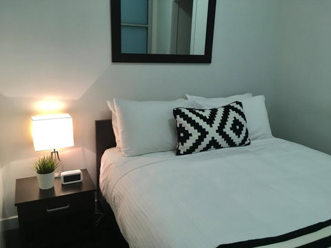 Docklands Private Collection - City Harbour Apartments - Accommodation Georgetown 29