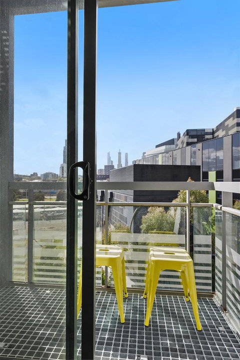 Docklands Private Collection - City Harbour Apartments - Accommodation Georgetown 25