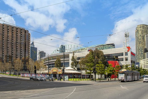 Docklands Private Collection - City Harbour Apartments - Accommodation Georgetown 26