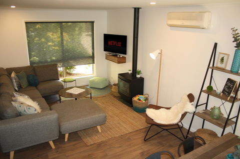 4 Autumn Grove - Accommodation Georgetown 0