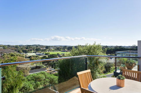7 & 8 Monte Vista Sorrento - Accommodation Georgetown 16