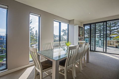 C-Scape Esplanade Cowes - Accommodation Georgetown 12