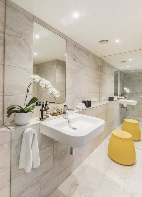 Quay West Suites Melbourne - Accommodation Georgetown 4