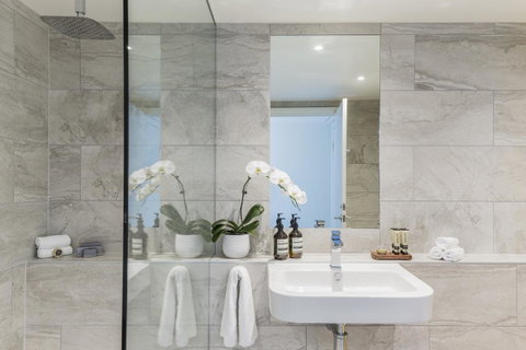 Quay West Suites Melbourne - Accommodation Georgetown 11