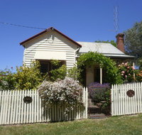 Miss Pym's Cottage - Accommodation Georgetown