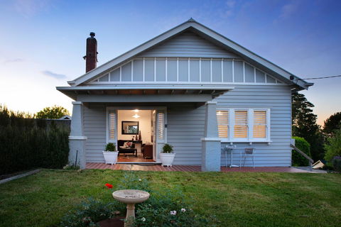 Churchills - Accommodation Georgetown 3