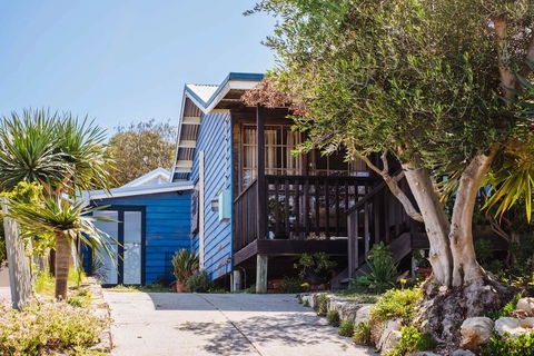 The Blue Beach House - Accommodation Georgetown 2