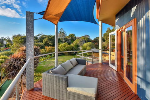 The Blue House - Rye Family Entertainer - Accommodation Georgetown 1