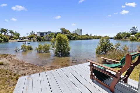 The Boat Shed - Accommodation Georgetown 2
