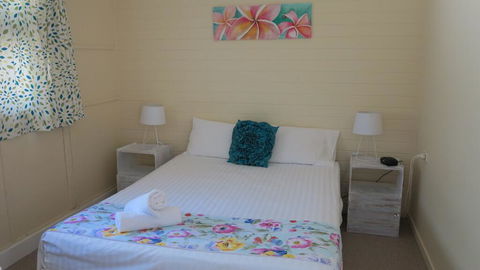 The Captain's Manor On Cook Unit 5 - Accommodation Georgetown 3