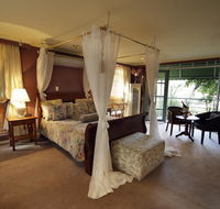 The Castle - Villa by the Sea - Accommodation Georgetown