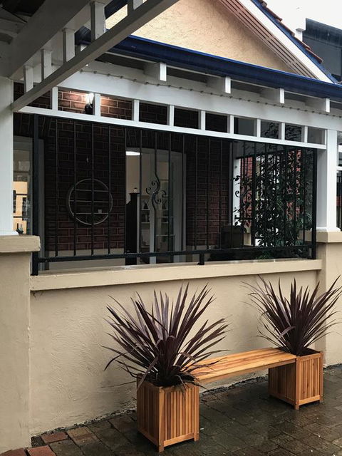 The Churchill - Accommodation Georgetown 2