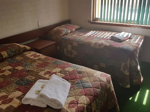 The Club Hotel - Accommodation Georgetown 0