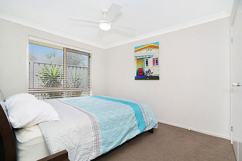 The Corso - Gorokan - Accommodation Georgetown 3
