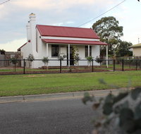 The Cottage - Accommodation Georgetown