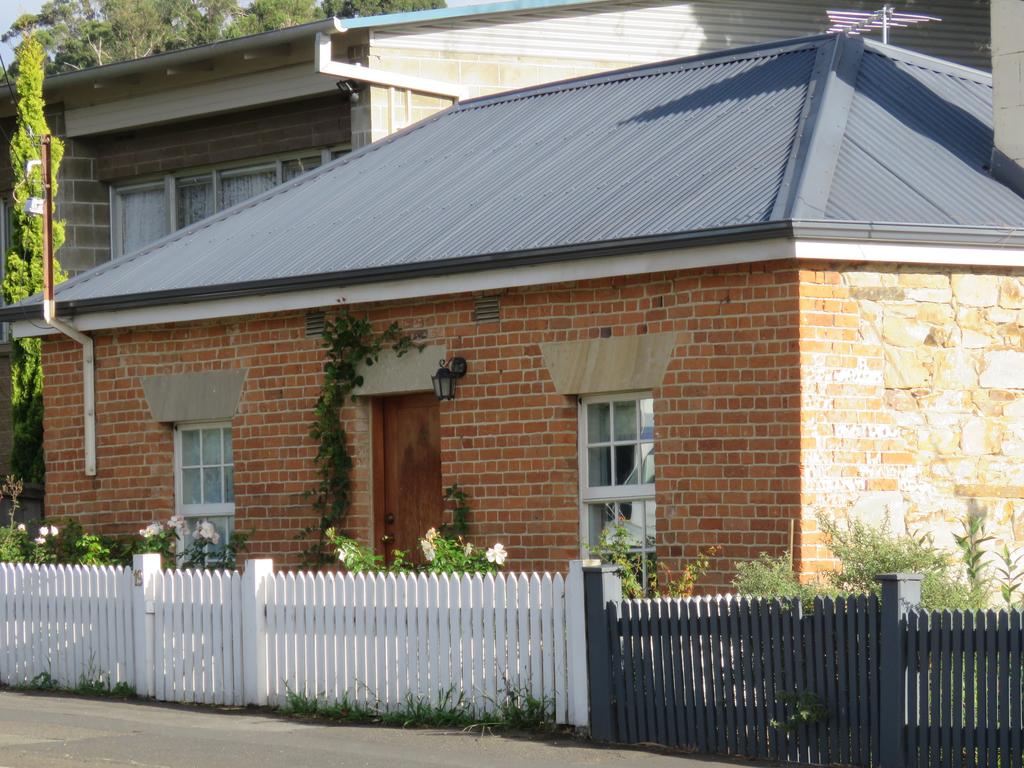 Hobart ACT Accommodation Georgetown