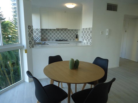 The Crest Apartments - Accommodation Georgetown 2