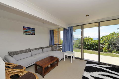 The Crest Unit 5 - Shoal Bay - Accommodation Georgetown 3