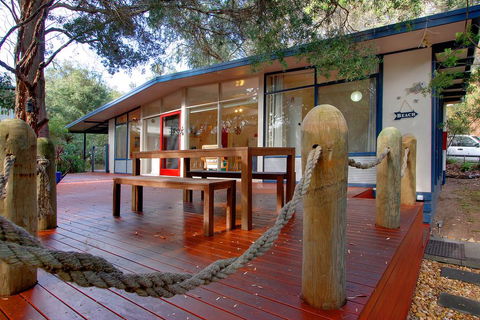 The Decks @ Silverleaves - Accommodation Georgetown 0