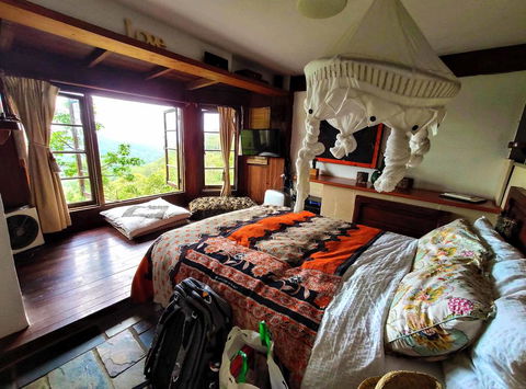 The Den Of The Treehouse, KINABALU Farm - Accommodation Georgetown 1