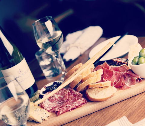 The Denman Hotel In Thredbo - Accommodation Georgetown 2