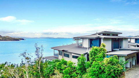 The Edge 5 - Hamilton Island - Accommodation Georgetown 0