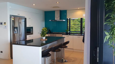 The Edge 5 - Hamilton Island - Accommodation Georgetown 2