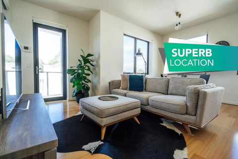 The Edge At Gilberton - Wifi - Nespresso - City Fringe - Accommodation Georgetown 0