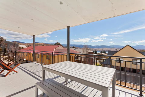 The Elements West - Jindabyne - Accommodation Georgetown 1