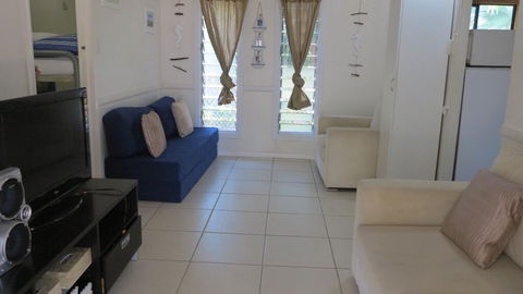 The Fish Shed At Picnic Bay - Accommodation Georgetown 1