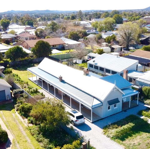 THE GABLES MUDGEE - Accommodation Georgetown 0