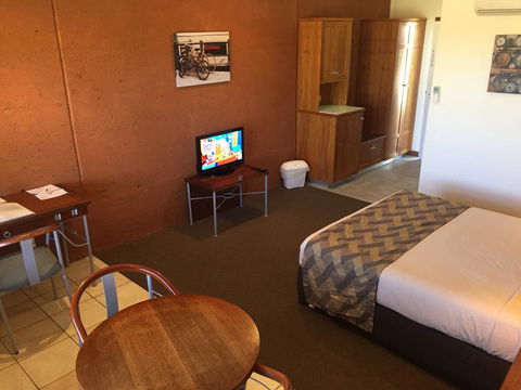 The Gidgee Inn - Accommodation Georgetown 2