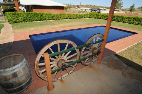 The Gidgee Inn - Accommodation Georgetown 0