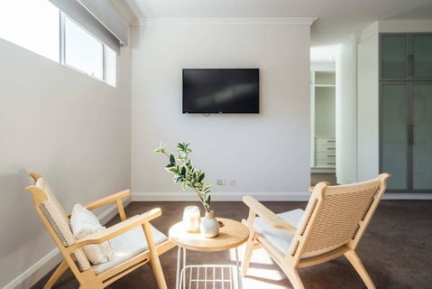 The Grand Oasis - Pool - Wifi - Mins From Beach - Accommodation Georgetown 3